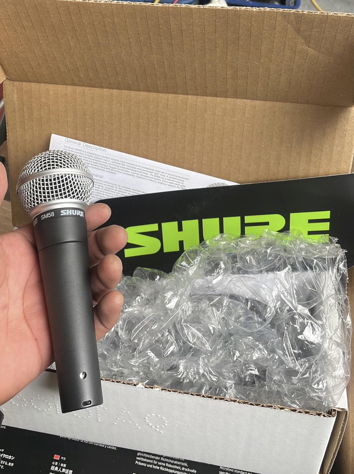 Shure SM58 Pro Dynamic Vocal Microphone with 25-ft XLR Cable | Cardioid dynamic vocal mic for studio, live performance, podcasting and recording; includes 25-ft XLR cable customer photo 1