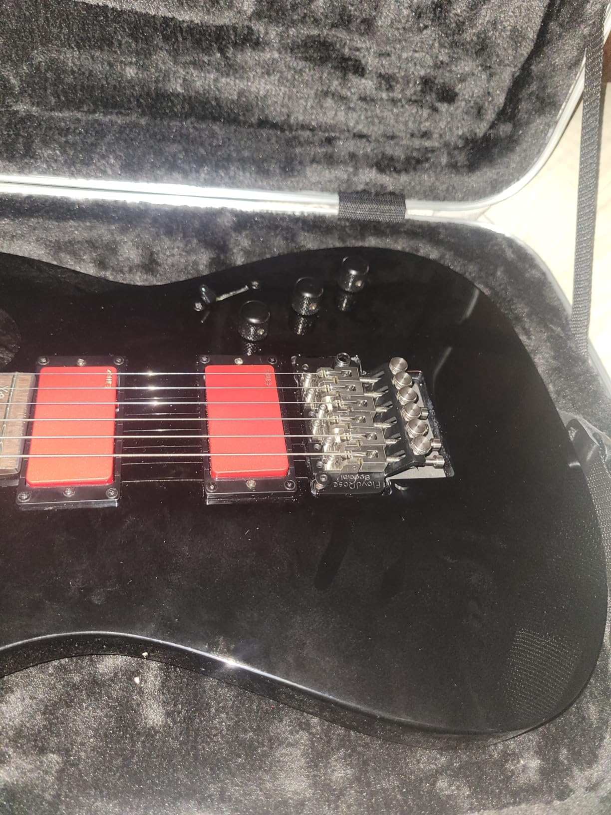 ESP LTD Kirk Hammett KH-202 - Black customer photo 1