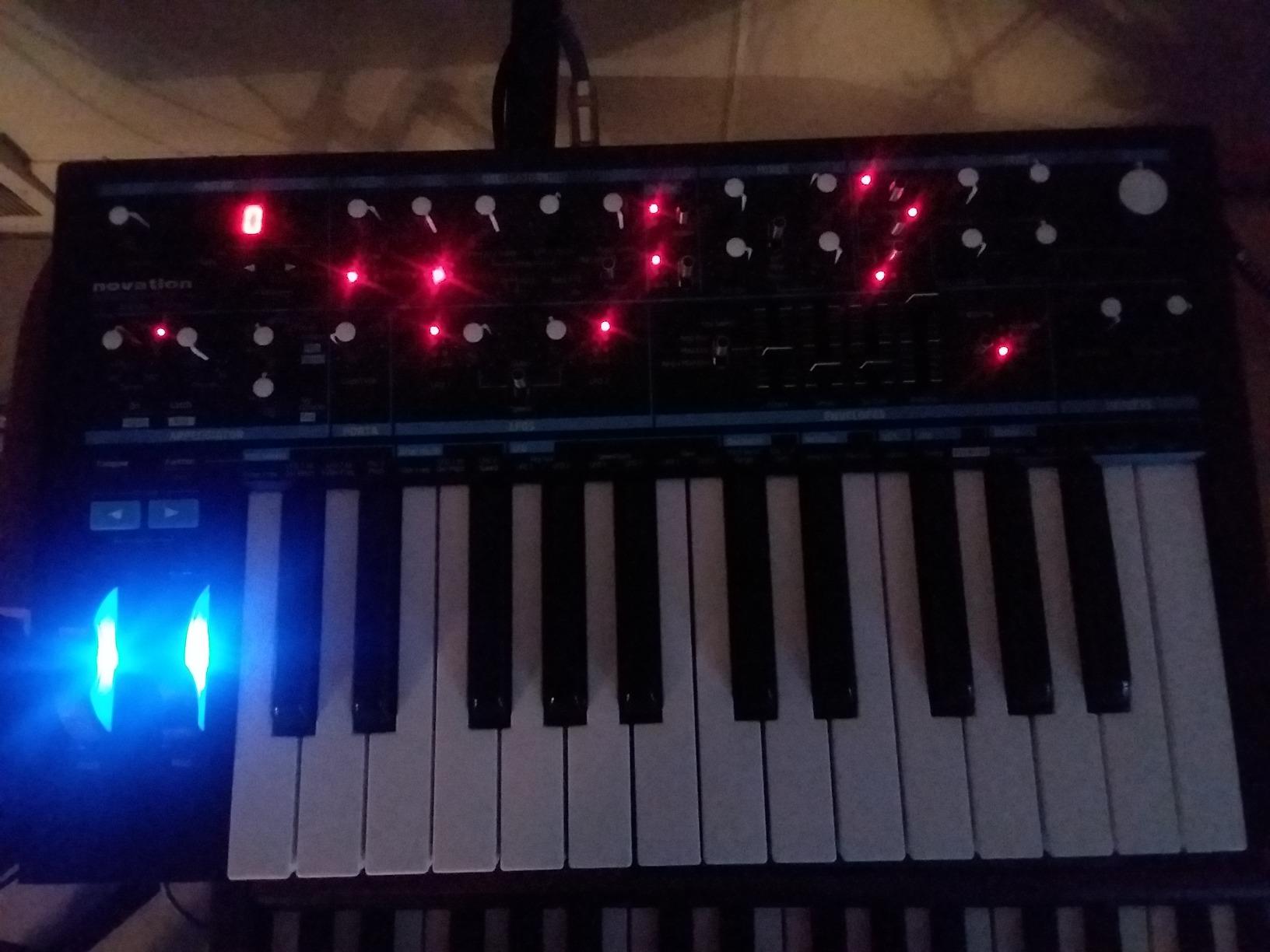 Novation Bass Station II Analog Monosynth | USB, 25 Full-Size Keys, Aftertouch, 2 Analog Oscillators + Sub-Oscillator, 2 Filters, Overdrive, Arpeggiator, Paraphonic Mode customer photo 1