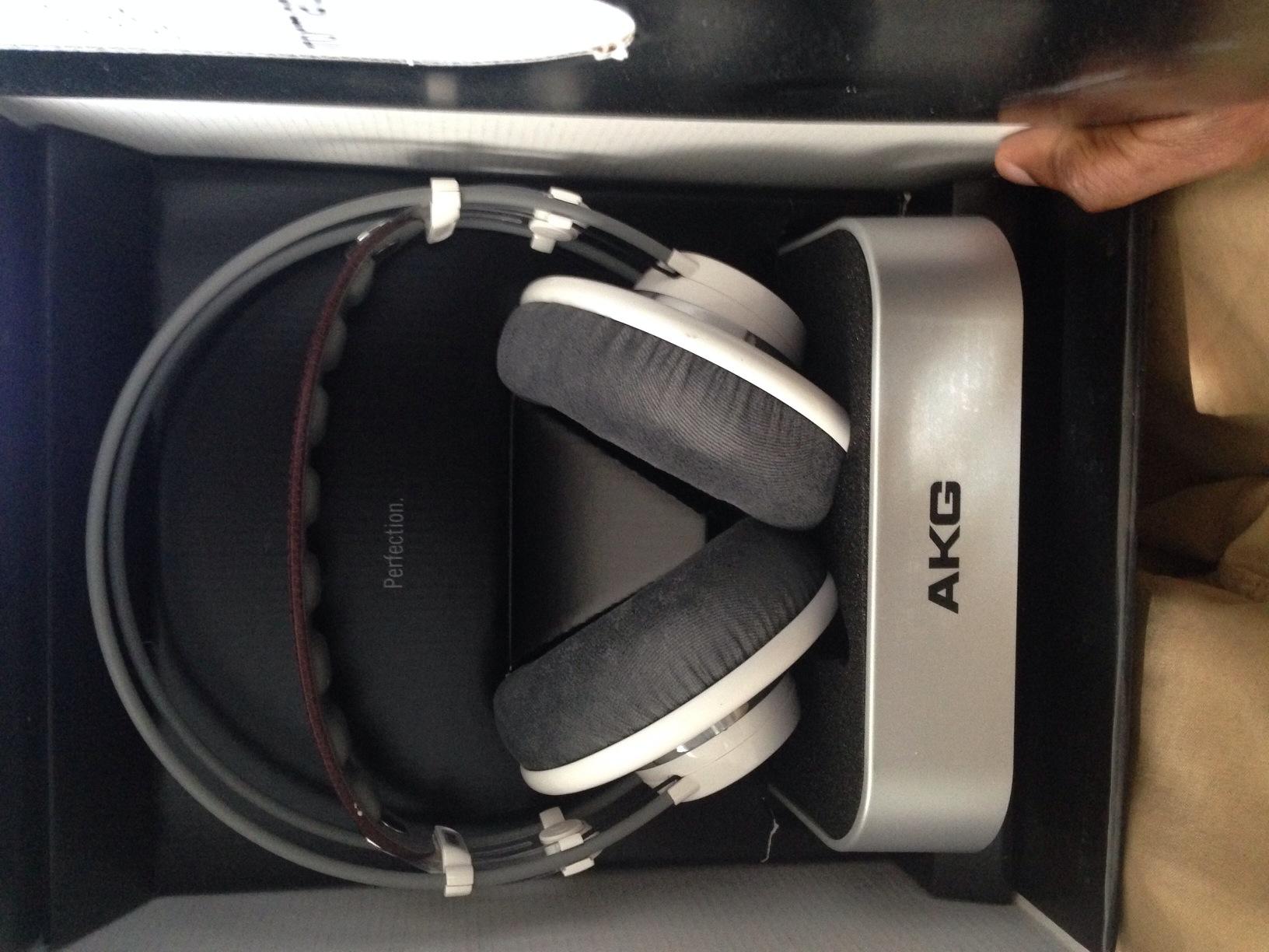 AKG K 701 Ultra Reference Class Stereo Headphone Level 1 customer photo 1