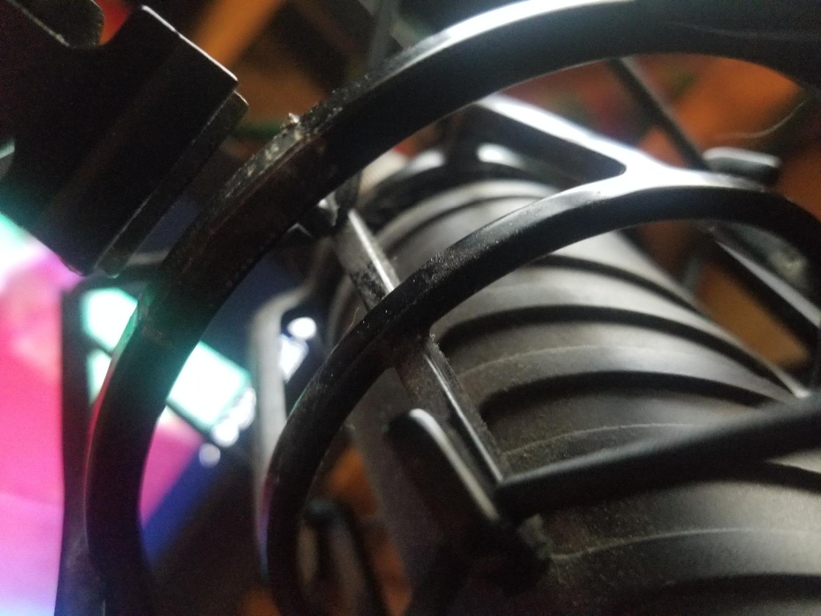 RØDE PSM1 Shock Mount for PodMic, Podcaster & Procaster Microphones customer photo 1