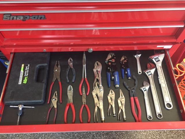 EPPCO Enterprises Tool Box Drawer Liner 24-inch Wide x 72” Long Non-Slip Tools Chest Mat, Blac customer photo 2