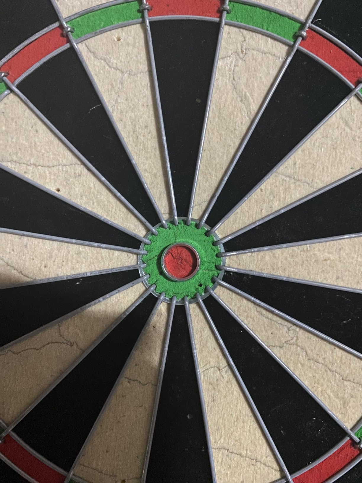WINMAU Pro SFB Bristle Dartboard customer photo 2