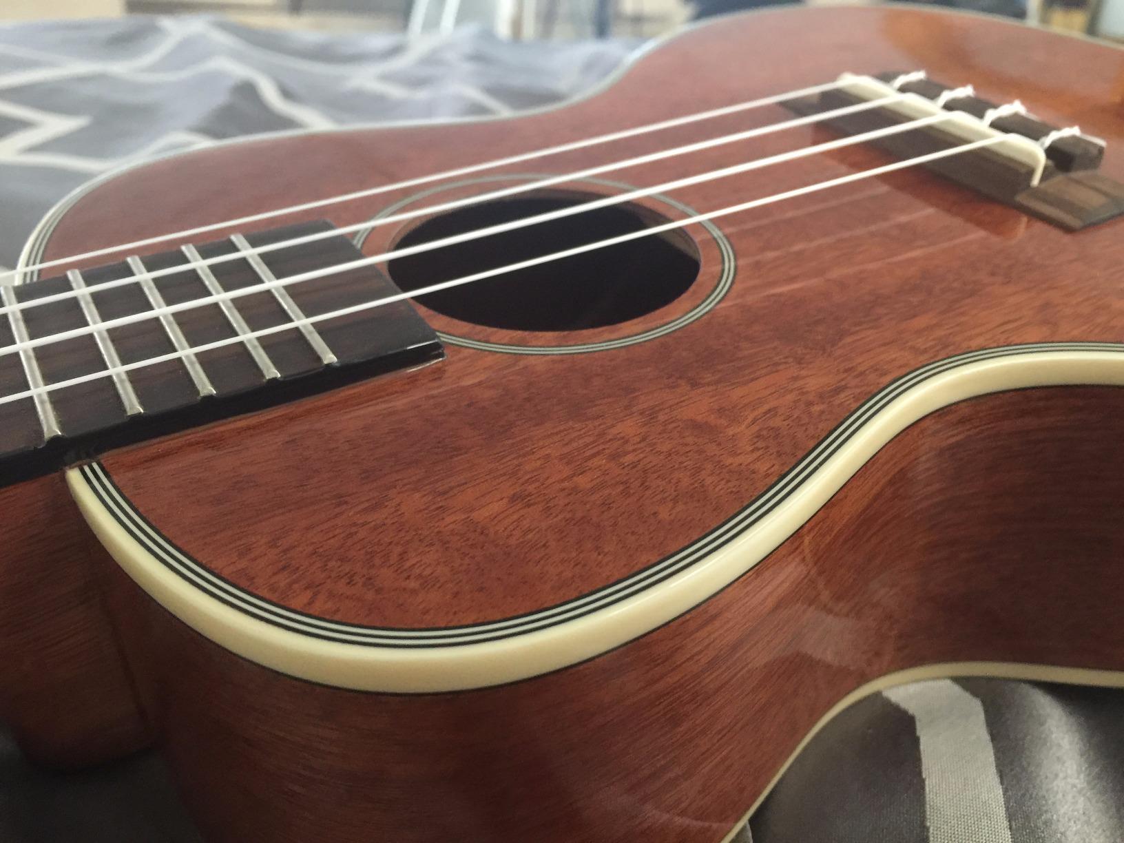 Kala KA-BG Gloss Mahogany Baritone Ukulele - Natural customer photo 2