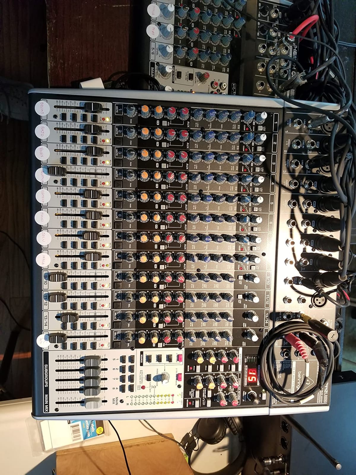 Behringer XENYX X2442USB Premium 24-Input 4/2-Bus Mixer with XENYX Mic Preamps and Compressors, British EQ, 24-Bit Multi-FX Processor and USB/Audio Interface customer photo 1