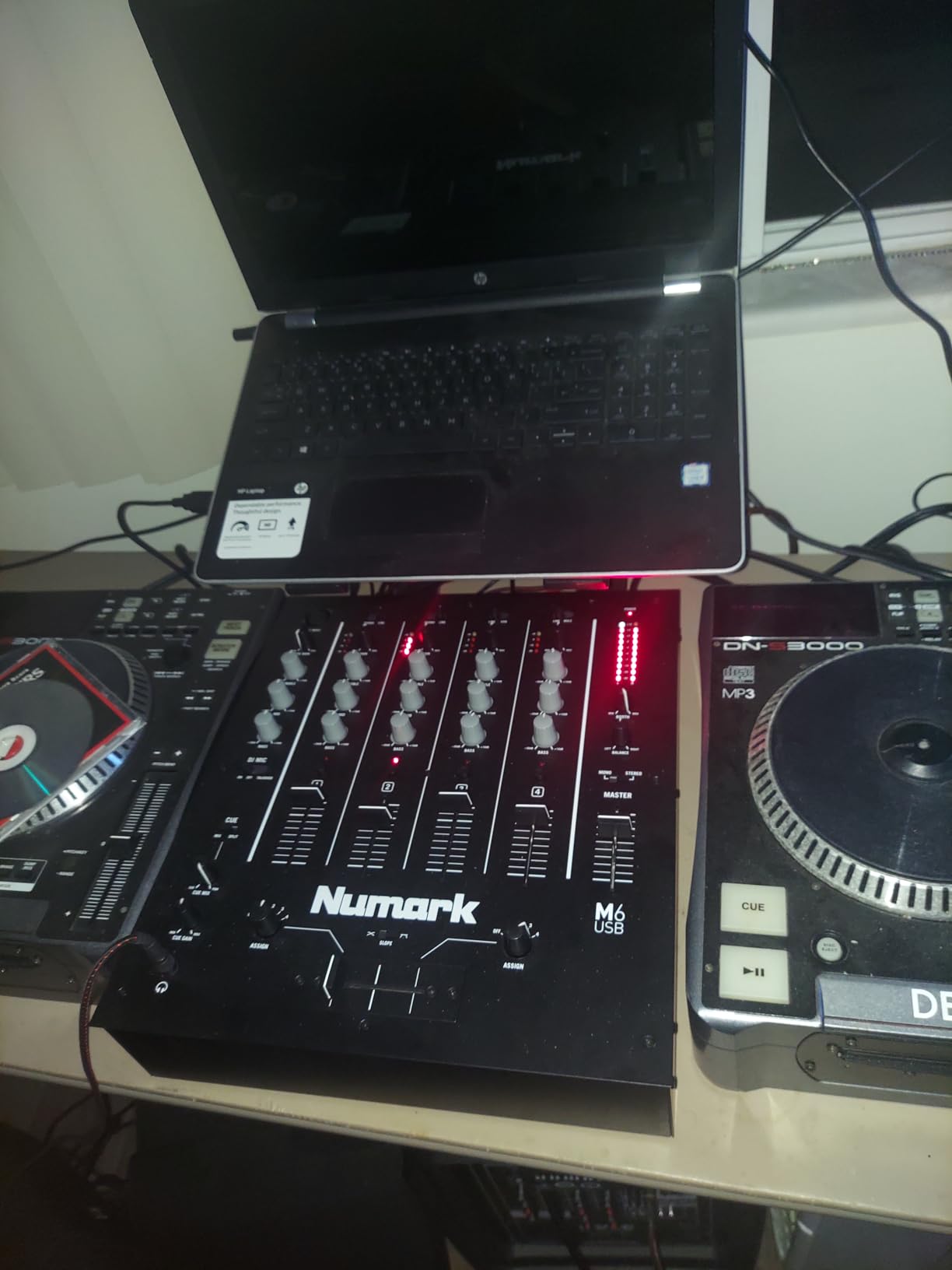 Numark M6 USB 4-Channel DJ Mixer customer photo 2