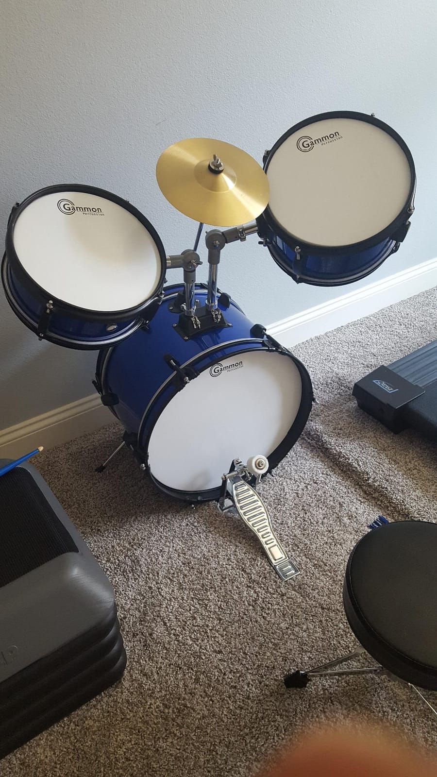 Gammon 3-Piece Kids Drum Set with Throne - Black, Junior Beginner Kit with Bass Drum, Toms, Cymbal, Pedal, and Drumsticks customer photo 2
