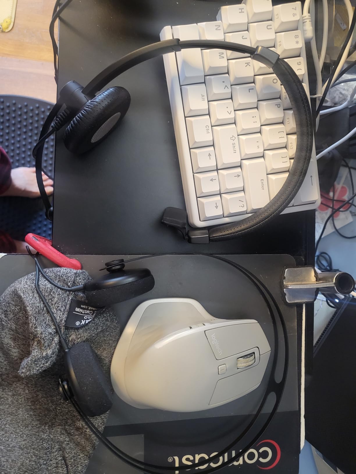 AIAIAI Tracks Black 3.5mm Wired On-Ear Headphones with Mic, Tight Bass customer photo 2