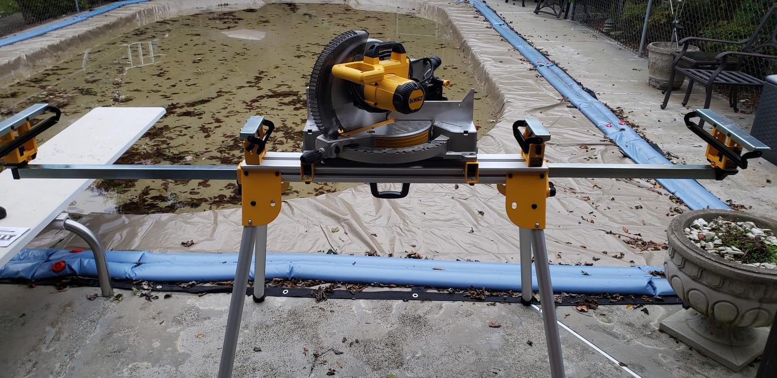 DEWALT Miter Saw Stand, Compact, 40