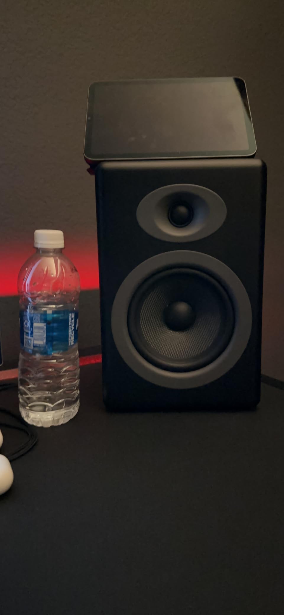 Audioengine A5+ Wired Bookshelf Speakers – Powered Speakers customer photo 2