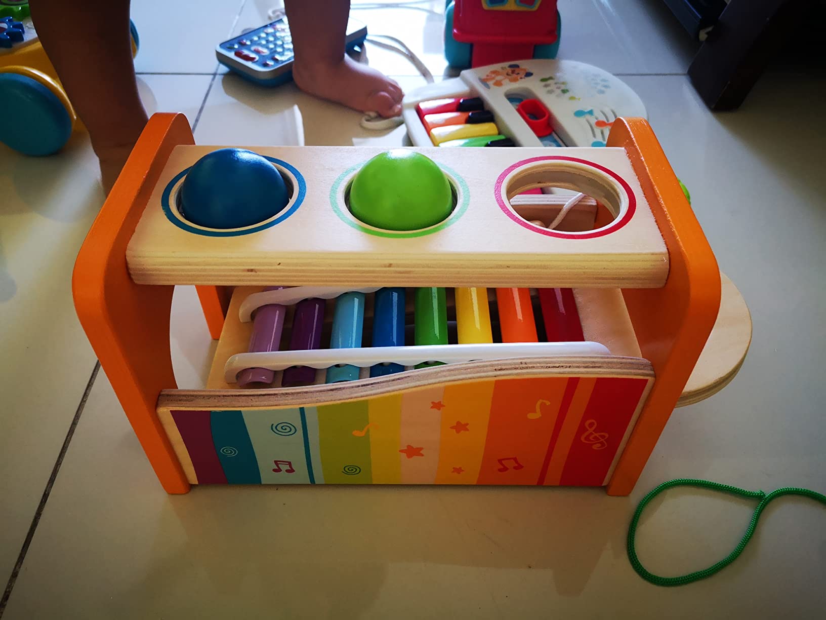Hape Pound & Tap Bench with Slide Out Xylophone - Award Winning Durable Wooden Musical Pounding Toy for Toddlers customer photo 1