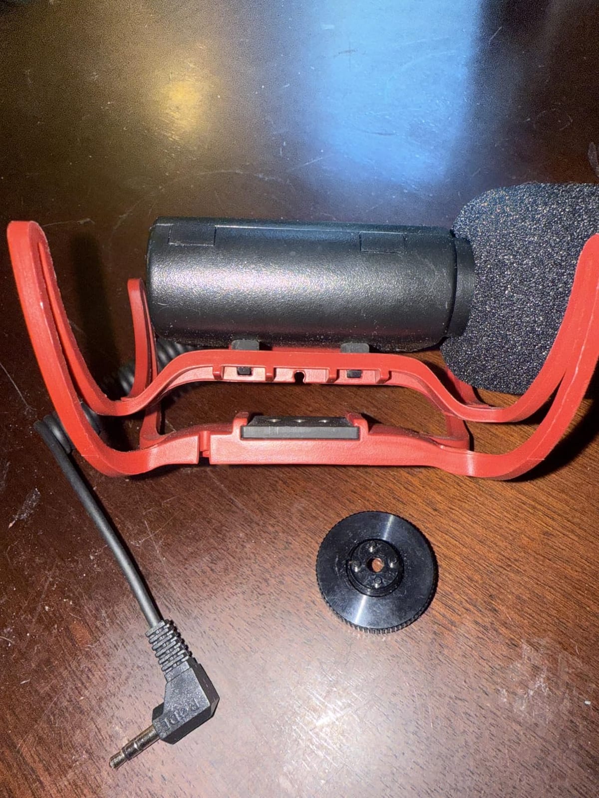 Rode VideoMic Camera-Mount Shotgun Microphone with Rycote Lyre Shock Mounting, Black customer photo 1
