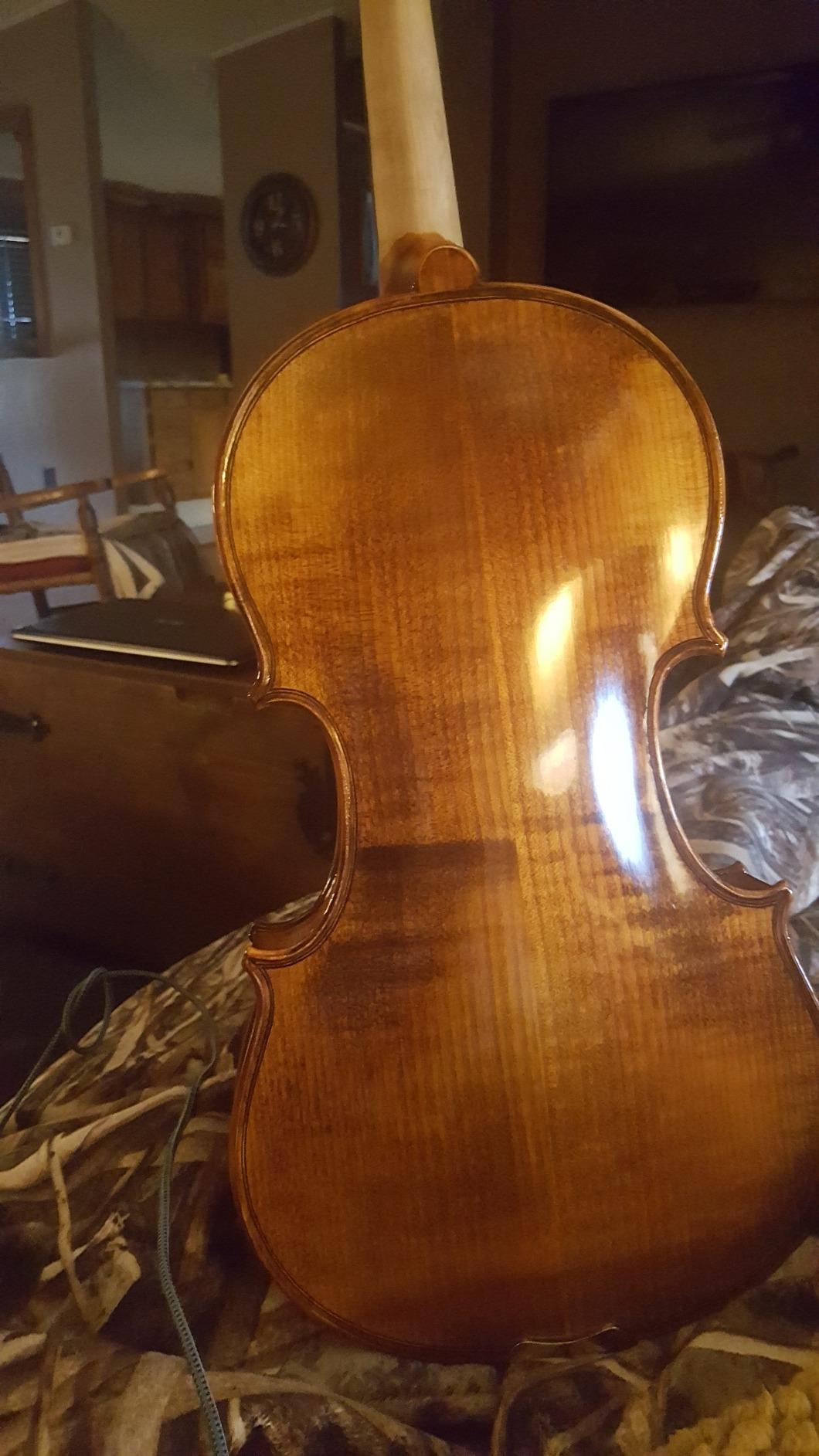 Cremona SV-500 4/4 Premier Artist Violin Outfit – Full Size Student & Professional Violin with Solid Spruce Top, Maple Back, Ebony Fittings, Case & Bow customer photo 1
