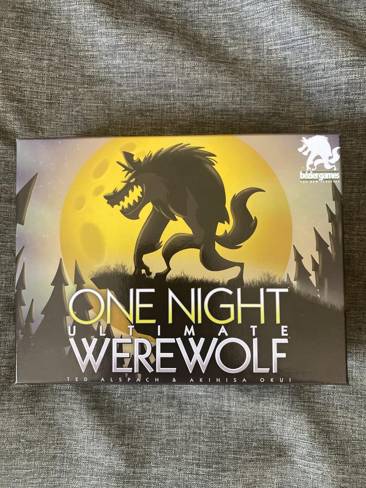Bezier Games One Night Ultimate Werewolf Fast-Paced Bluffing Party Game customer photo 2