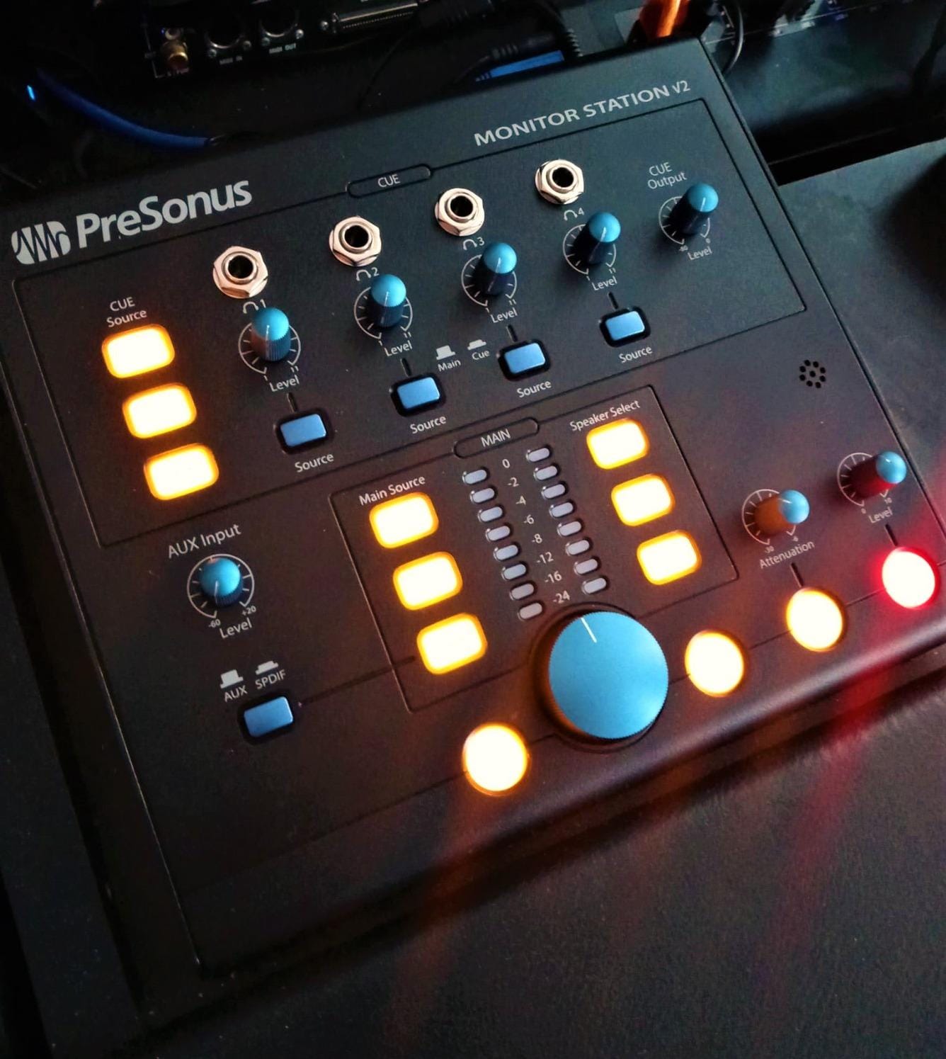 PreSonus Monitor Station V2 Desktop Studio Control Center (MONITO STAT V2) customer photo 2