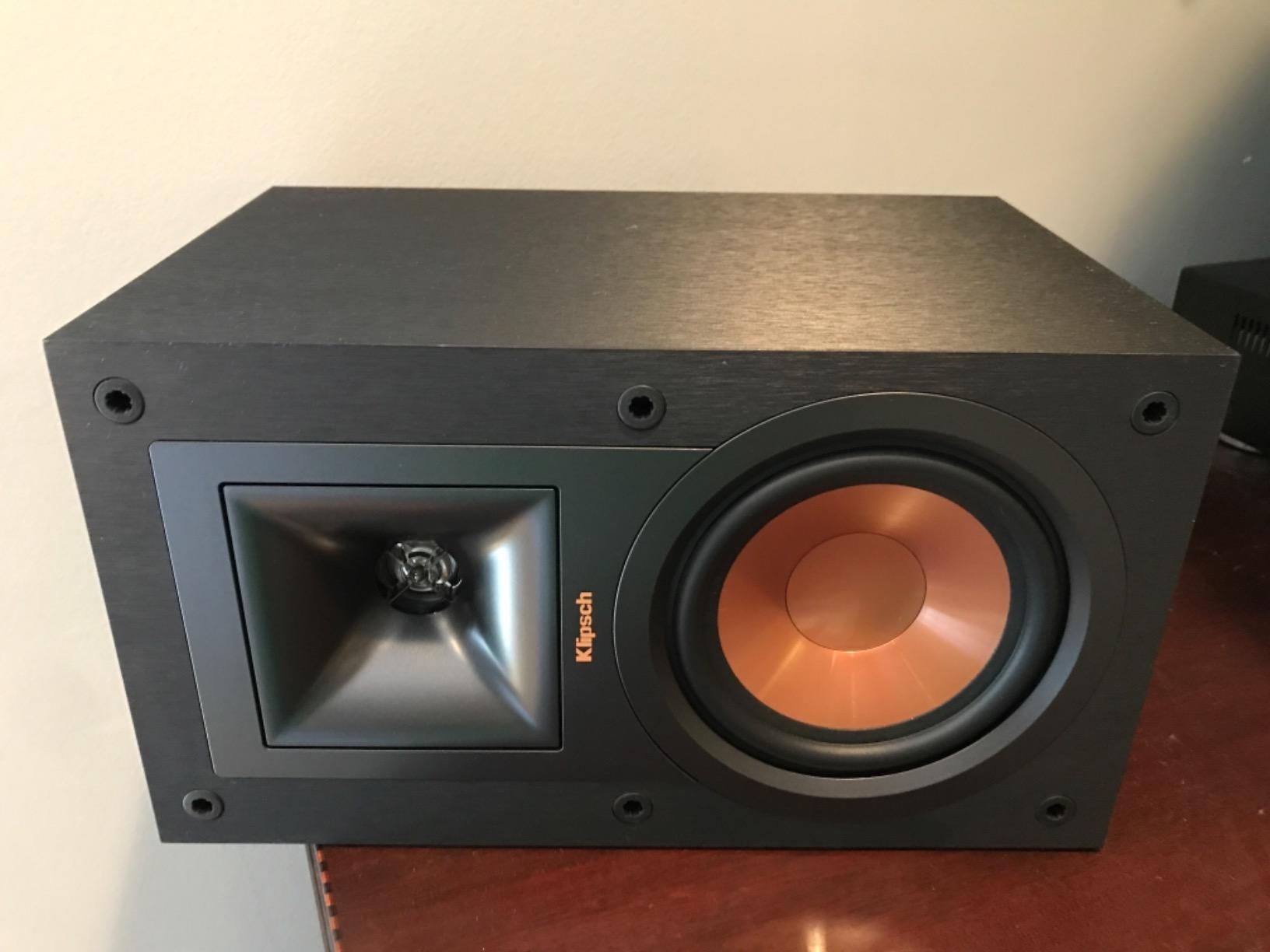 Klipsch R-15M Bookshelf Speaker (Pair) customer photo 2