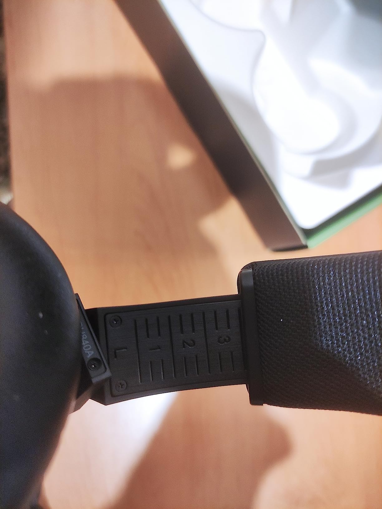 Shure SRH840A Over-Ear Wired Studio Monitoring Headphones customer photo 1