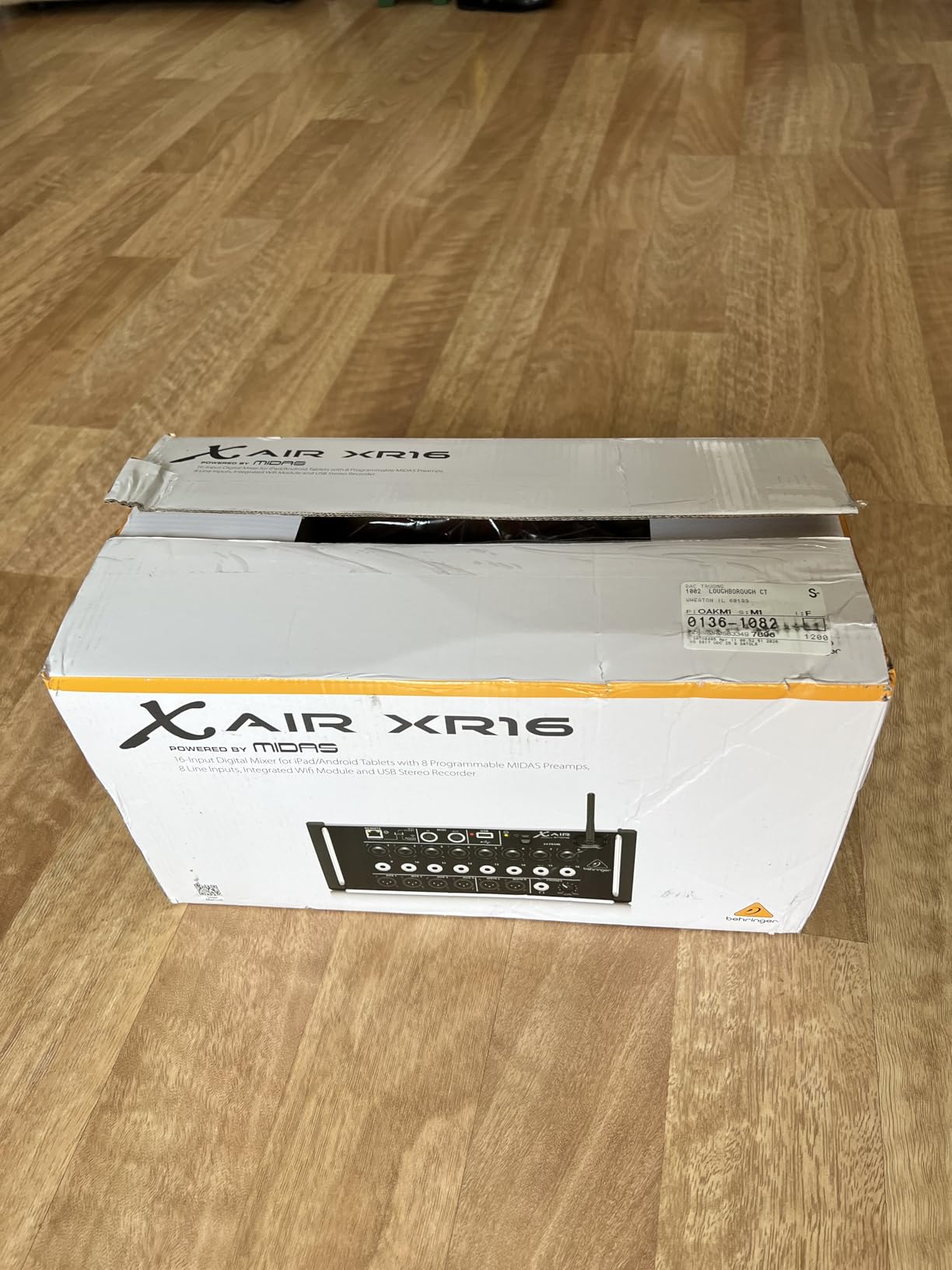 Behringer X AIR XR16 16-Input Digital Mixer for iPad/Android Tablets with 8 Programmable Midas Preamps, 8 Line Inputs, Integrated Wifi Module and USB Stereo Recorder customer photo 1