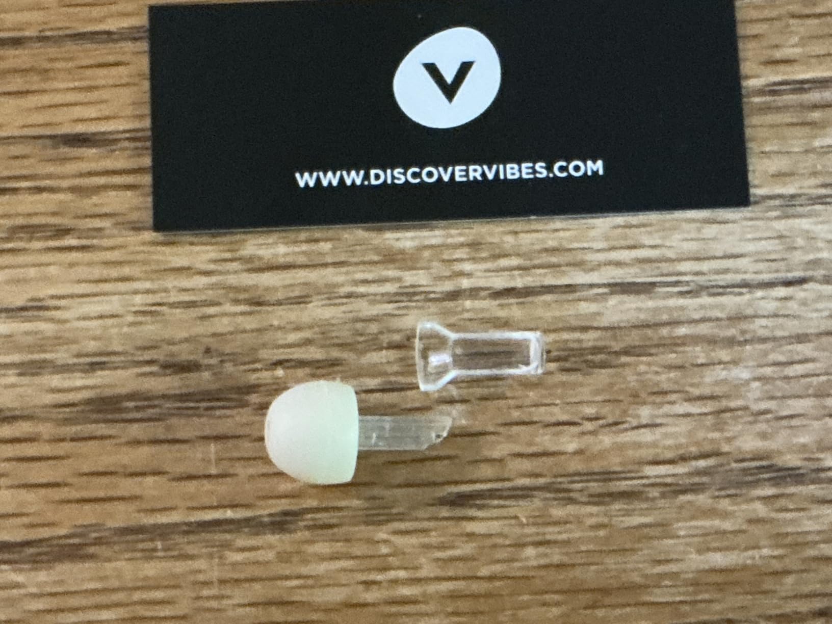 VIBES High Fidelity Concert Ear Plugs – Reusable Noise Reducing Ear Plugs for Concerts, Musicians, Raves, and Live Events – Comfortable Hearing Protection for Loud Environments customer photo 1