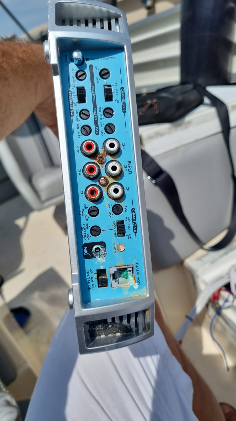 Rockville RXM-S6 Marine/Boat 6 Channel Amplifier with PA Microphone customer photo 1