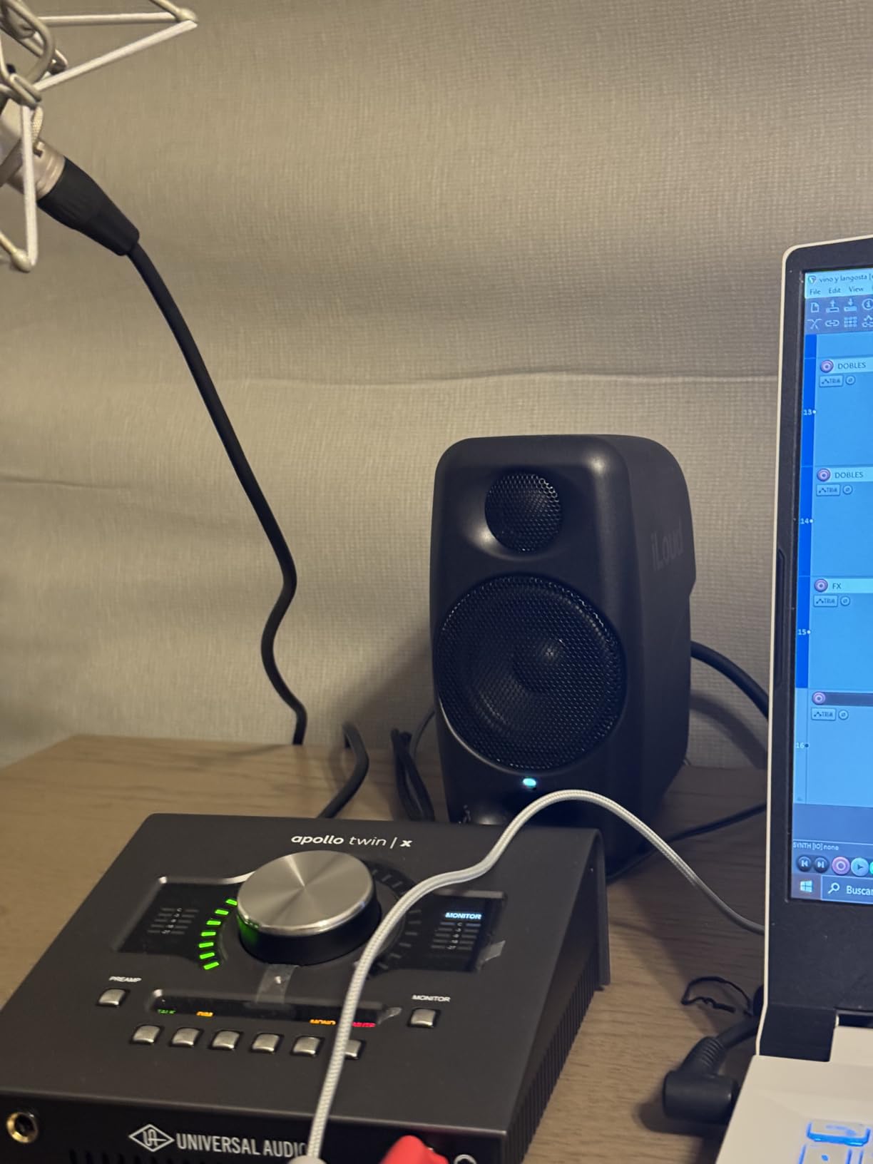 IK Multimedia iLoud Micro Monitor 50 watt Portable Wireless Bluetooth Studio Reference Monitors, Dual Speakers for Music Production, Mixing, Mastering, Composing, producing and DJs customer photo 1