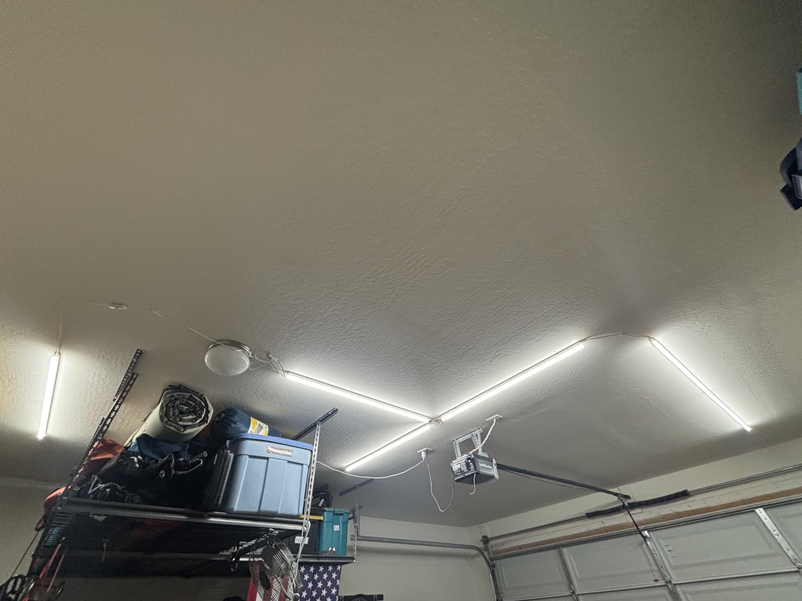 Barrina (6 Pack LED T5 Integrated Single Fixture, 4FT, 2200lm, 6500K 20W customer photo 2