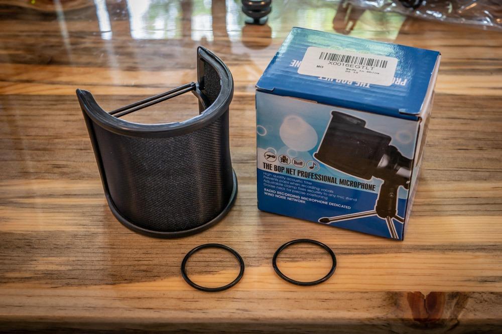 Pop Filter,PEMOTech [Upgraded Three Layers] Metal Mesh & Foam & Etamine Layer Microphone Windscreen Cover Handheld Mic Shield Mask,Microphone Accessories for Vocal Recording,Youtube videos,Streaming customer photo 1