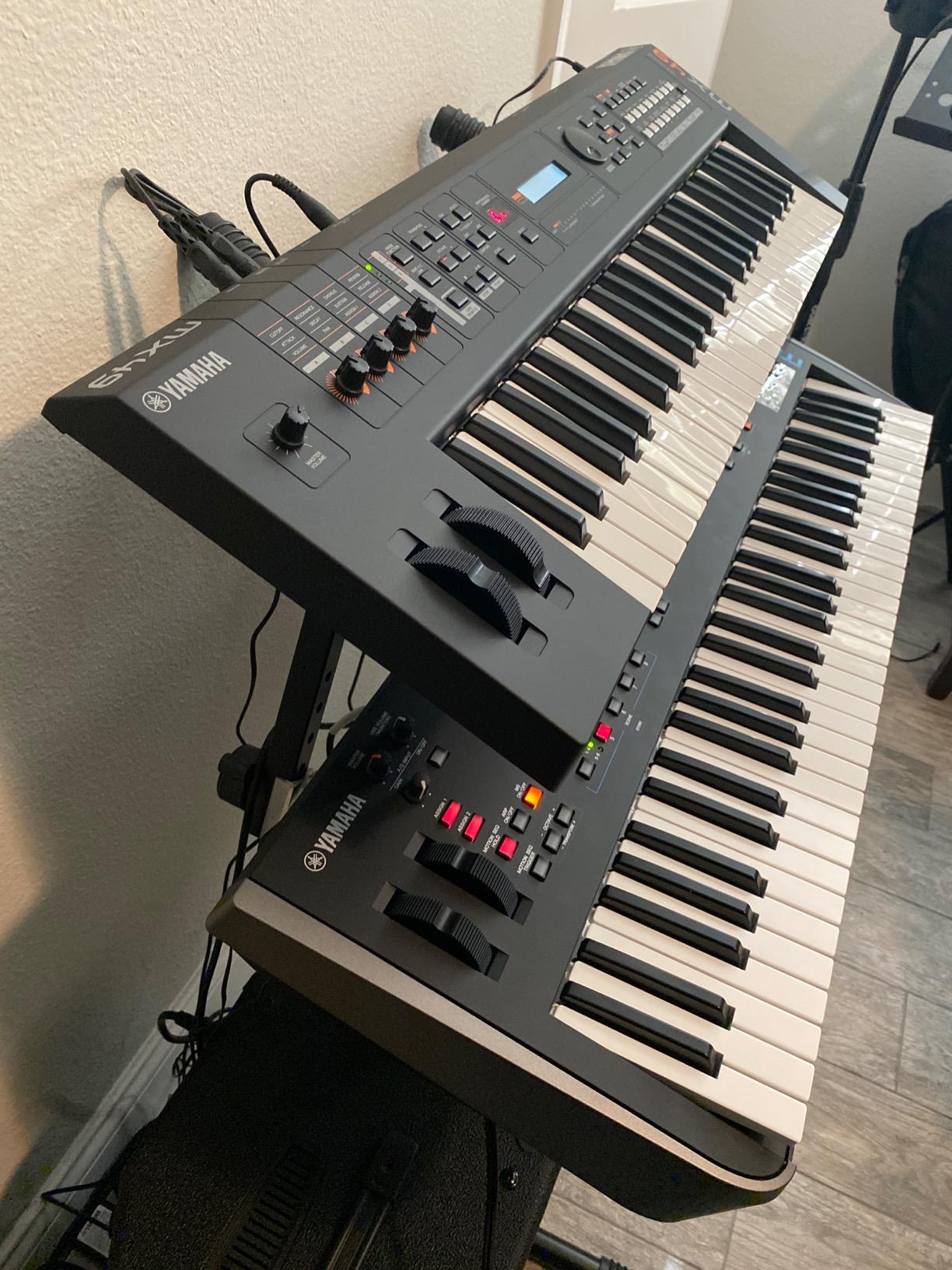 Yamaha MX49BK Music Production Synthesizer, Black customer photo 1