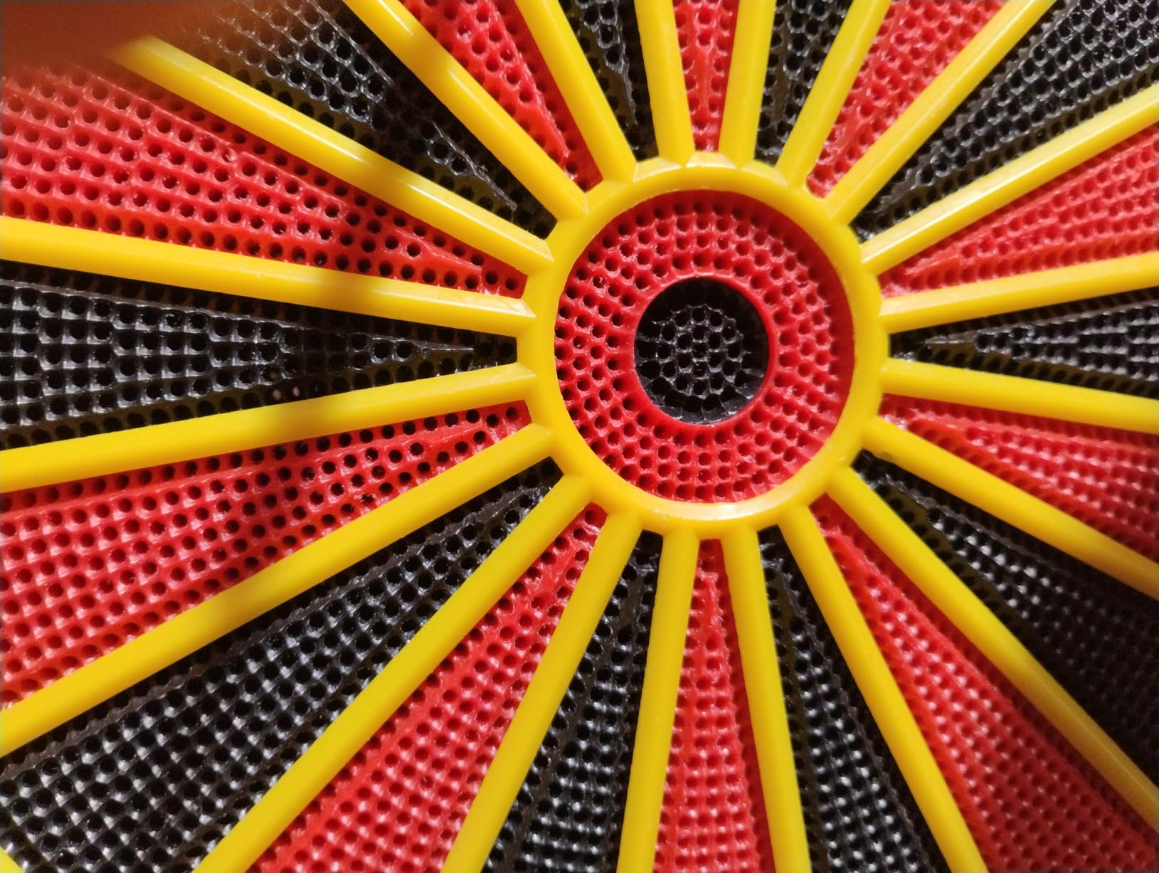 Arachnid Cricket Pro 450 Electronic Dartboard customer photo 2