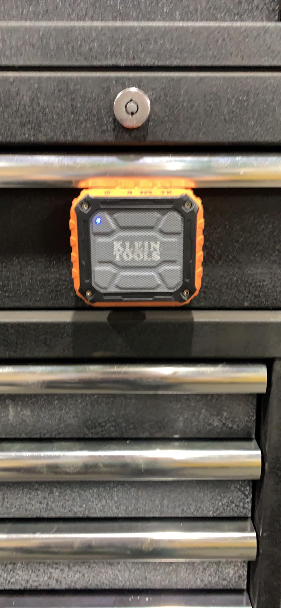 KLEIN TOOLS AEPJS1 Bluetooth Speaker, Wireless Portable Jobsite Speaker Plays Audio and Answers Calls Hands Free, IPX5, Worksite Ready customer photo 1