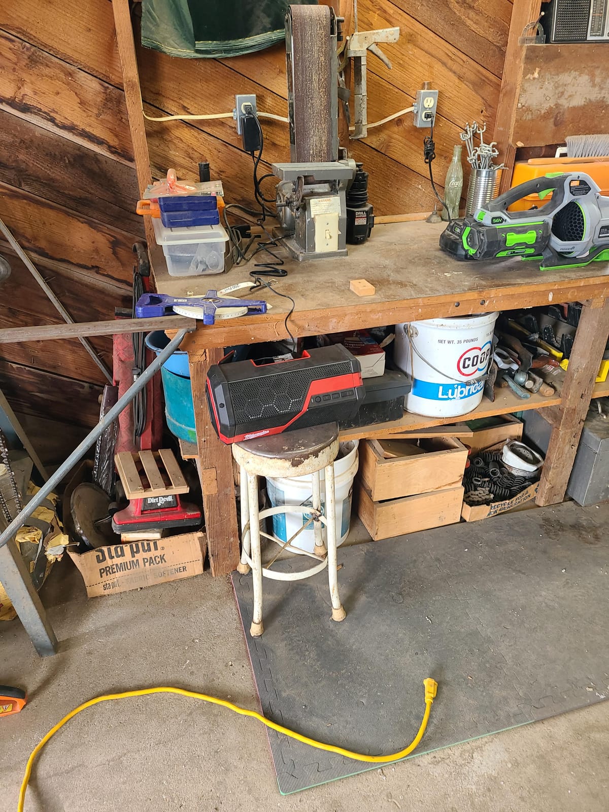 2891-20 Wireless Jobsite Speaker with Bluetooth customer photo 2