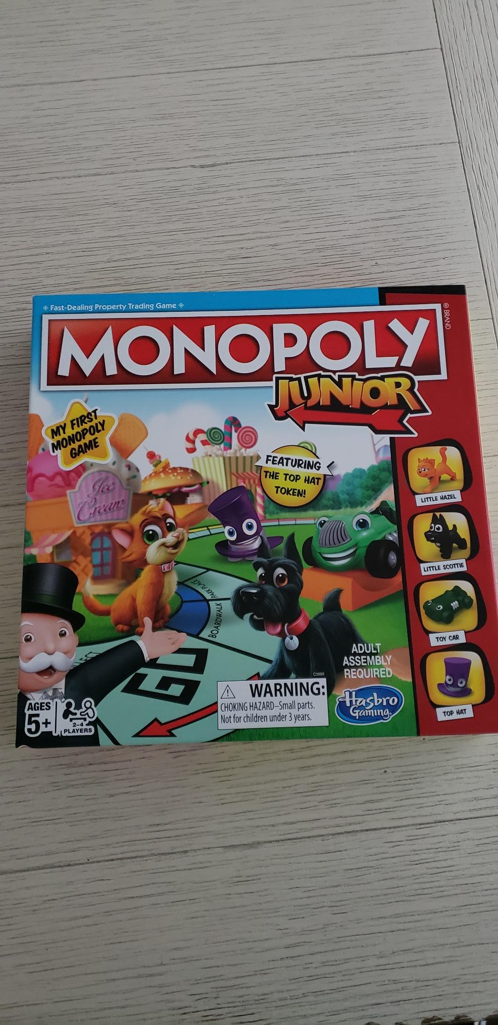 Monopoly Junior Board Game for 4 Players, Ages 5 and up (Amazon Exclusive) customer photo 1