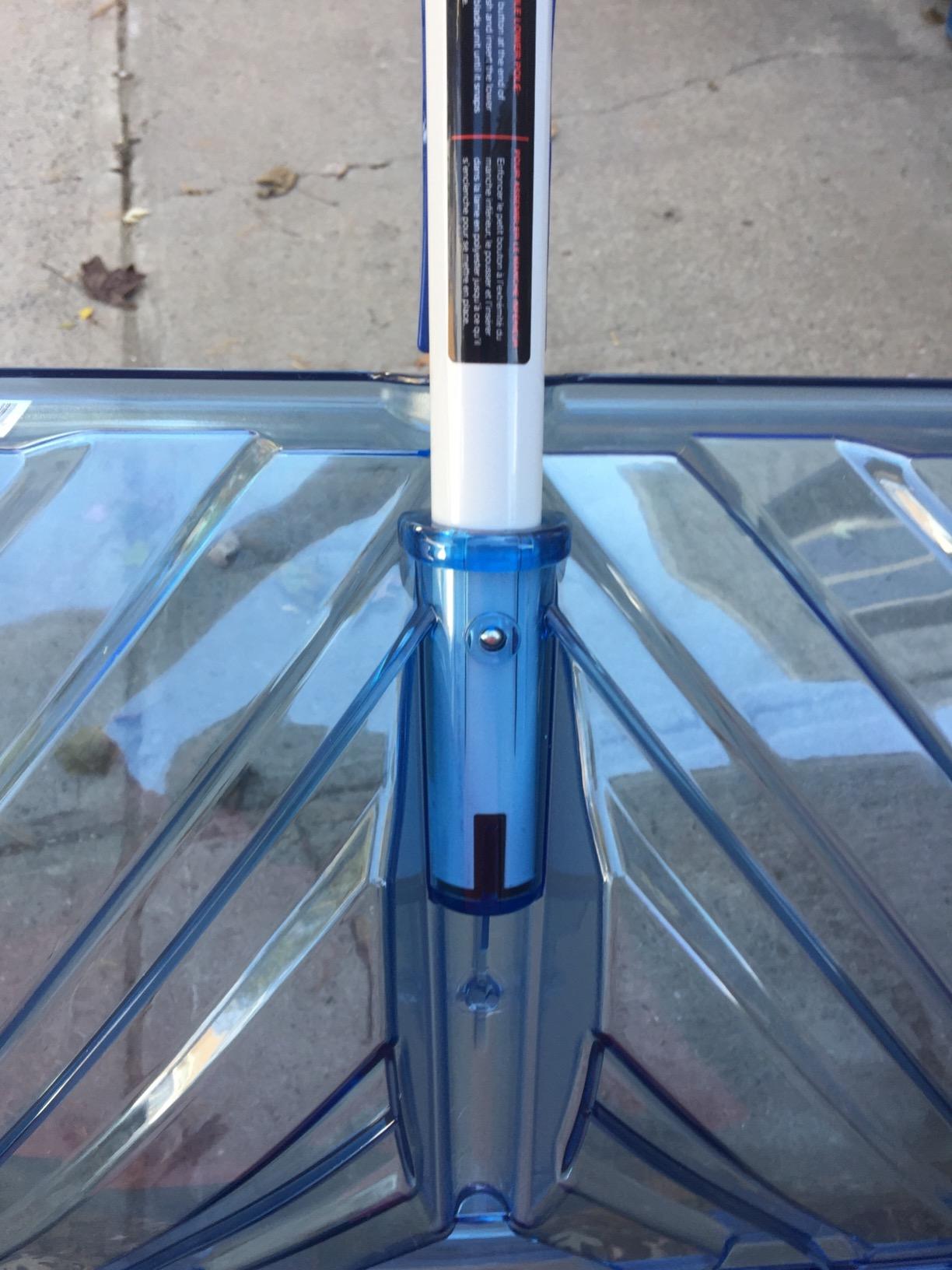 Snow Joe Snow Shovel, Shovelution Strain-Reducing Ice Remover, SJ-SHLV02 customer photo 1