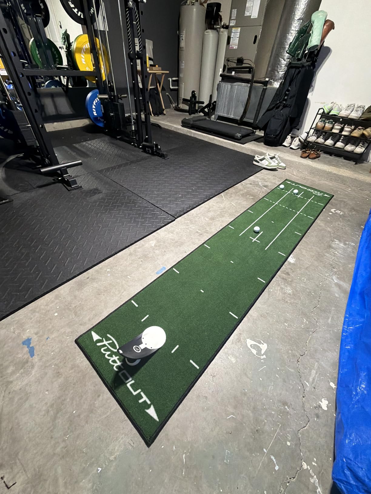 PuttOUT Medium Putting Mat - Perfect Your Golf Putting (7.9ft x 1.6ft)(Green) customer photo 1