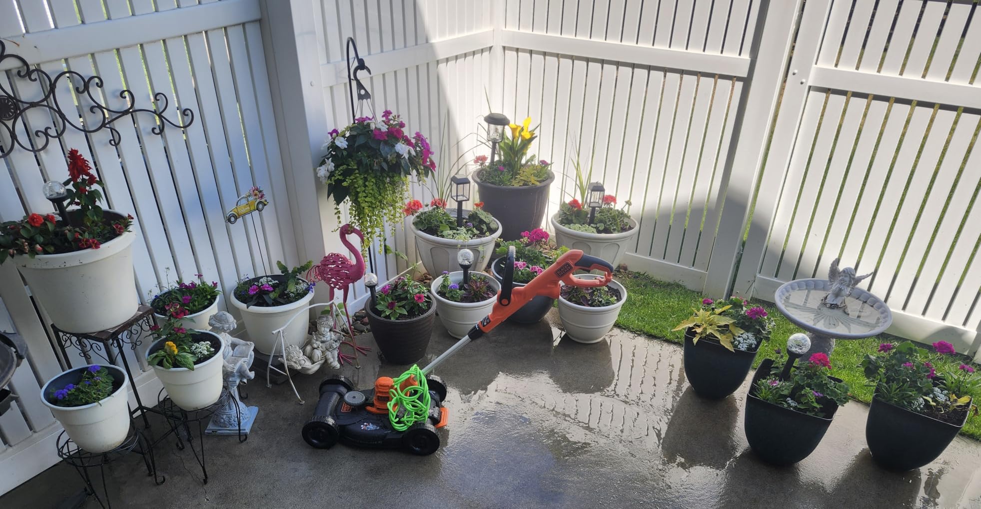 BLACK+DECKER Electric Lawn Mower, Weed Eater and Edger 3-in-1 Combo, Corded 12-Inch 6.5 Amp Electric Weed Wacker and Compact Push Mower (BESTA512CM) customer photo 2