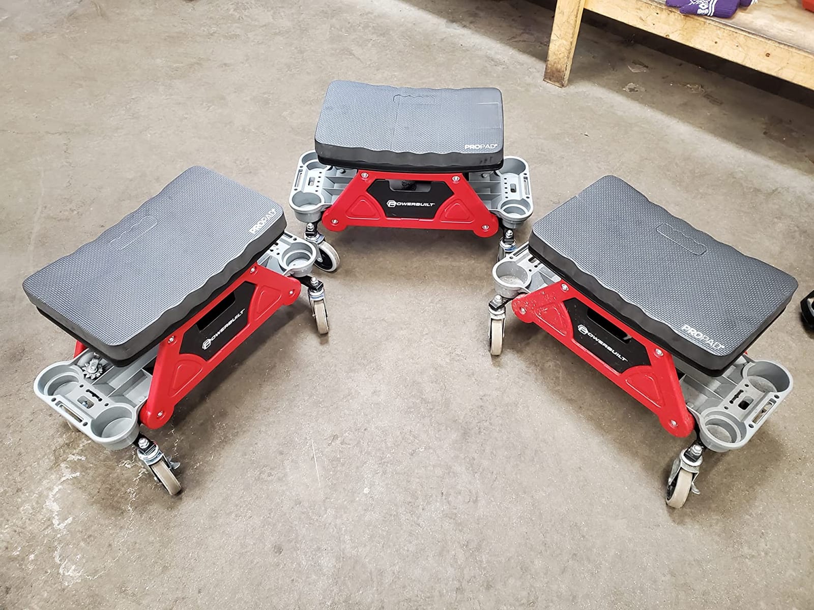 Powerbuilt Heavy Duty Roller Mechanics Seat and Brake Stool with 4-in. Rubber Swivel Casters Roll Over Anything, Big Seating Platform, Slide Out Tool Trays and Drawer 300 lb. Capacity – 240036 customer photo 1