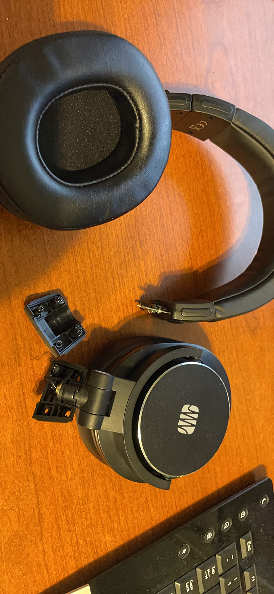 PreSonus HD9 Professional Monitoring Headphones — High-Power Handling, Closed-Back, Circumaural Acoustic Design Studio Recording Headphones for Professional Mixing and Monitoring customer photo 2
