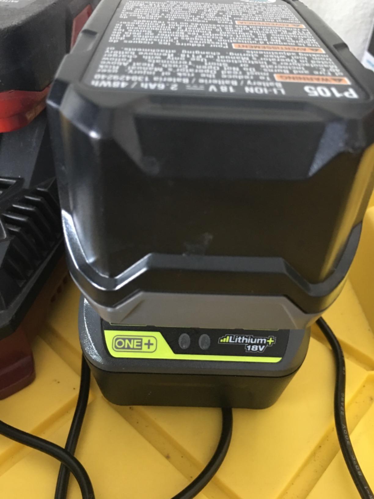 Ryobi One ONE+ 18-Volt Lithium-Ion String Trimmer/Edger and Blower Combo Kit 2.0 Ah Battery and Charger Included customer photo 2