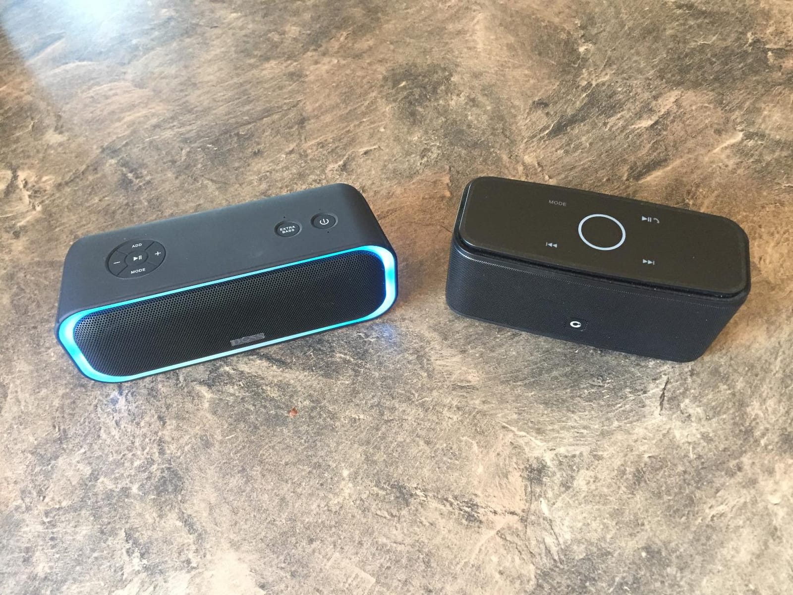 DOSS SoundBox Pro Bluetooth Speaker, 20W Stereo Sound, Active Extra Bass customer photo 1
