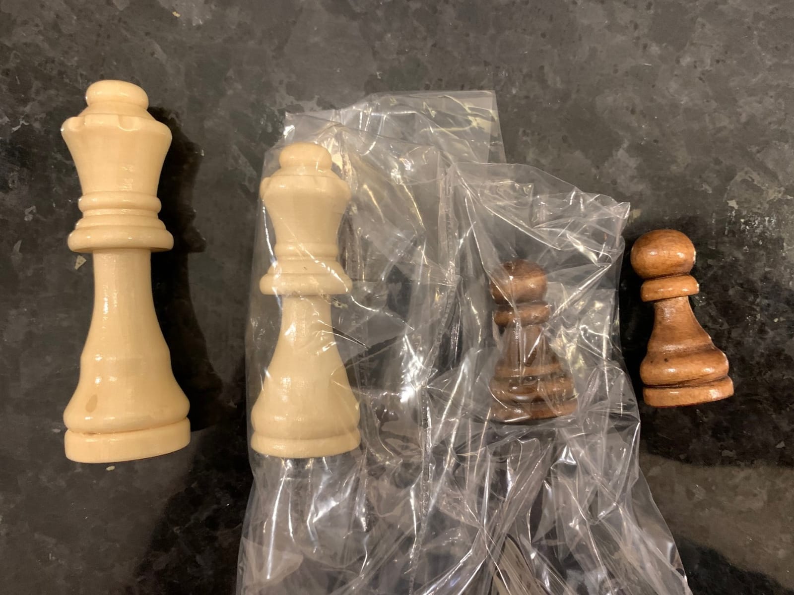 Chess Armory Wooden Chess Set – 17-Inch Large Chess Board with Felted Storage Box, Extra Queens & Handcrafted Staunton Pieces customer photo 2