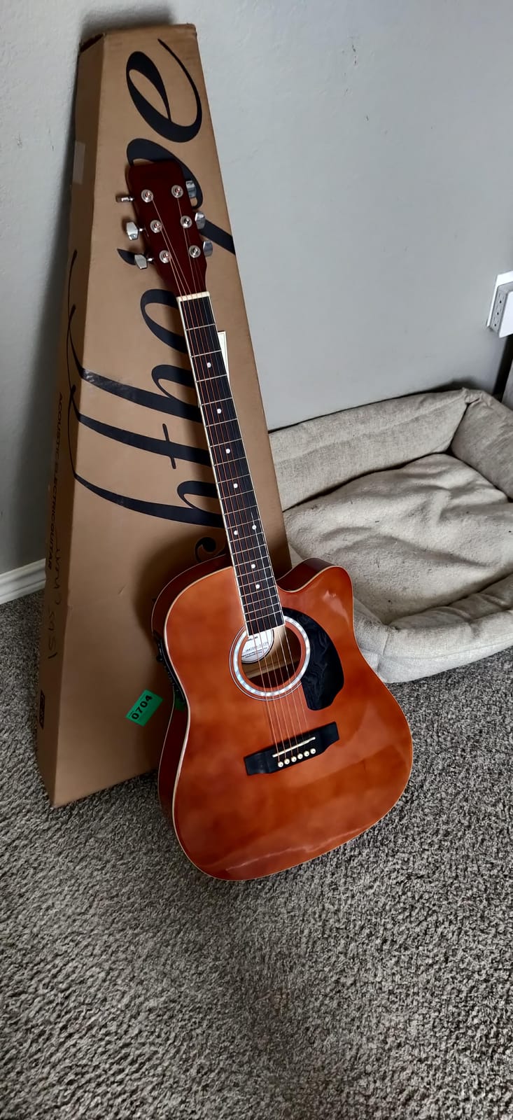Ashthorpe Full-Size Cutaway Thinline Acoustic-Electric Guitar Package - Premium Tonewoods - Black customer photo 2