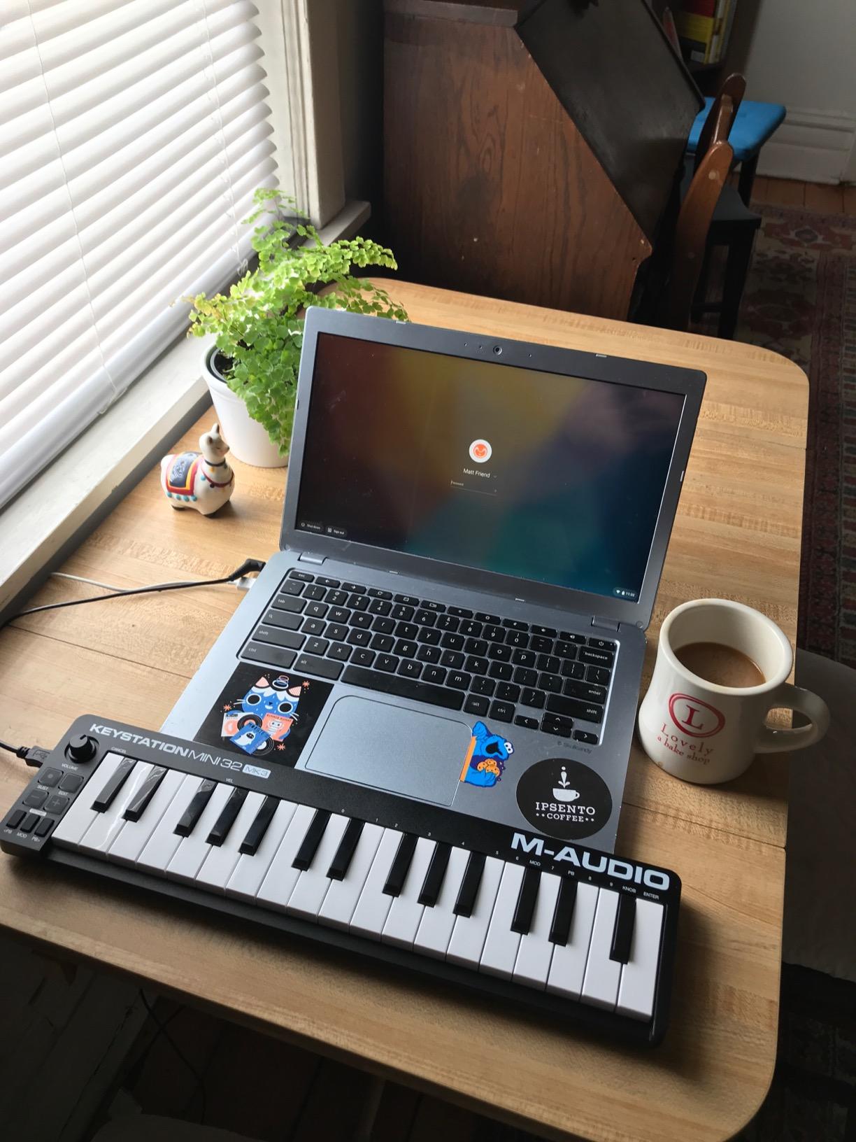 M-AUDIO Keystation Mini 32 MK3 USB MIDI Controller customer photo 1