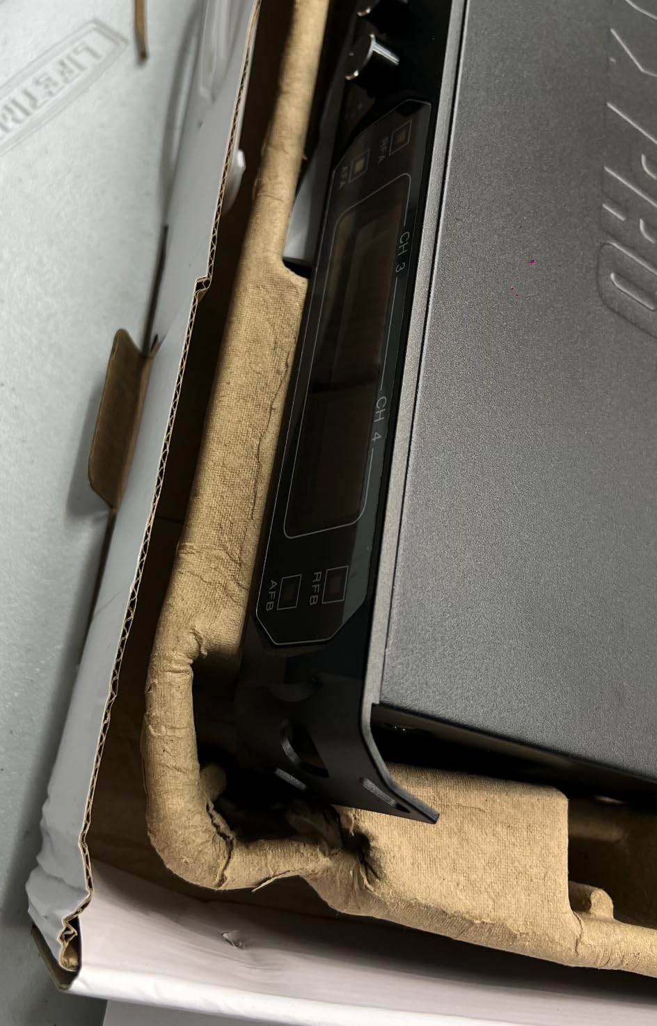 Phenyx Pro 4-Ch UHF Fixed Frequency Wireless Microphone System PTU-5000-4H customer photo 2