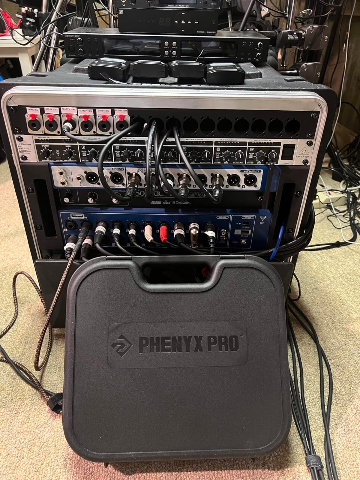 Phenyx Pro UHF Stereo Wireless in Ear Monitor System, Wireless IEM, 900MHz Band Selectable Frequency, Rack Mountable, 160 ft. Operation, Suitable for Stage, Studio, Exhibit, Lecture, Speech (PTM-10) customer photo 2