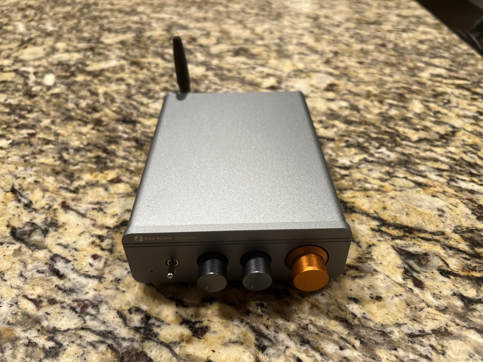 Fosi Audio BT20A Pro Bluetooth 5.0 Amplifier, 300W x2 Wireless Amp, TPA3255 2 Channel Mini Class D Integrated Home Audio Outdoor Stereo Receiver with Bass Treble Control for Passive Speakers customer photo 1