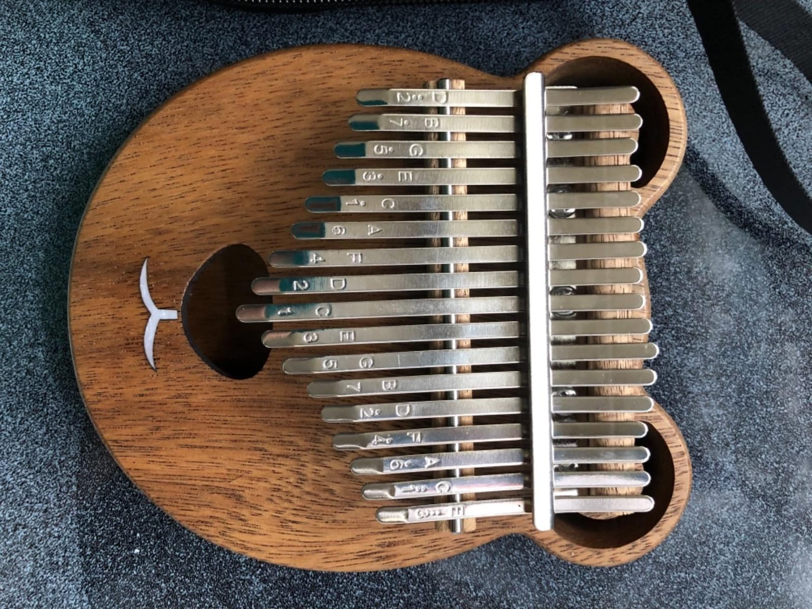 Thumb Piano, AKLOT Bear Kalimba Solid Wood 17 Keys Finger Piano Start Kits with Protective Case Tuning Hammer Study Booklet Cleaning Cloth customer photo 2
