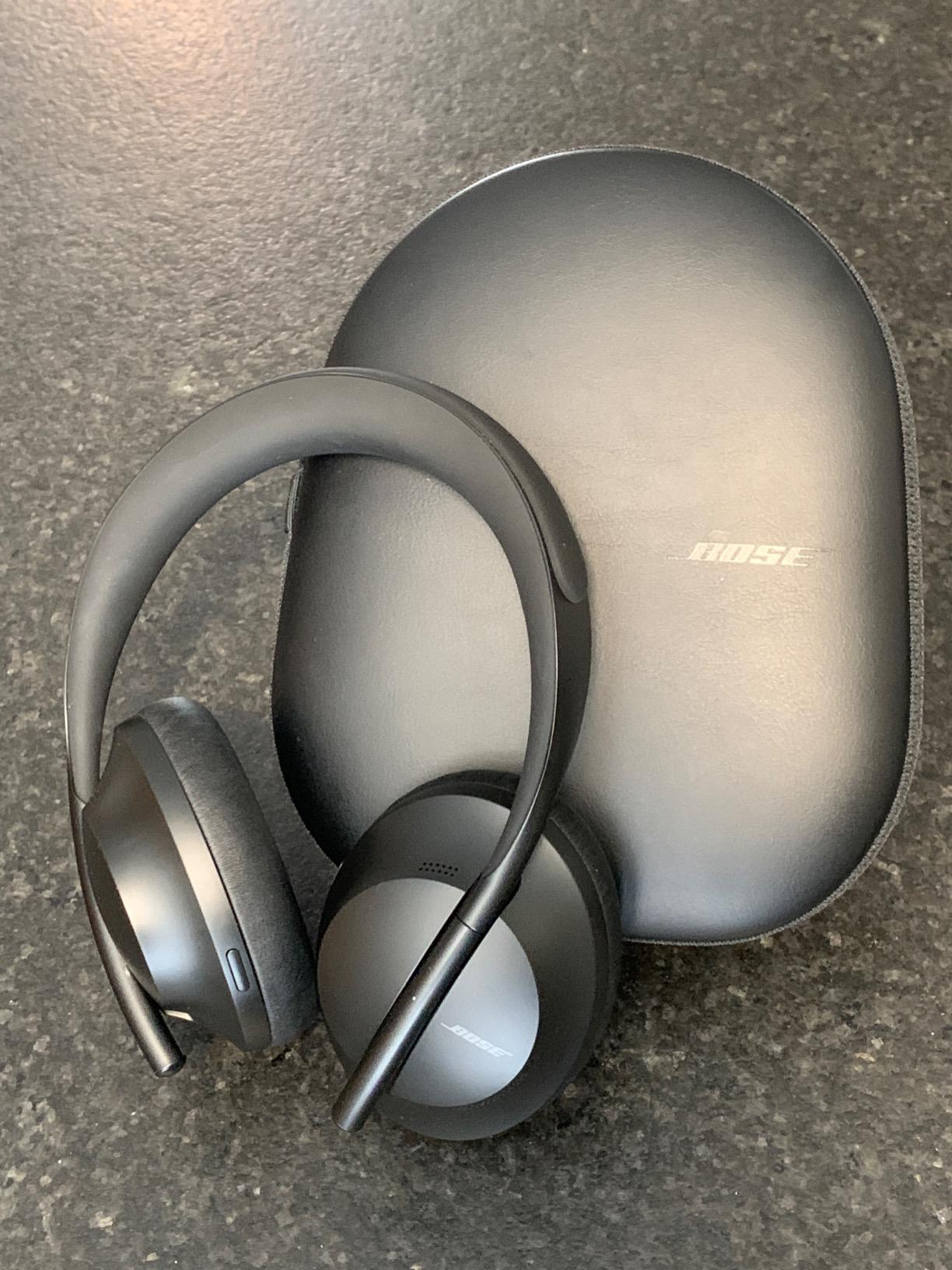 Bose Headphones 700, Noise Cancelling Bluetooth Over-Ear Wireless Headphones with Built-in Microphone for Clear Calls and Alexa Voice Control, Black customer photo 2