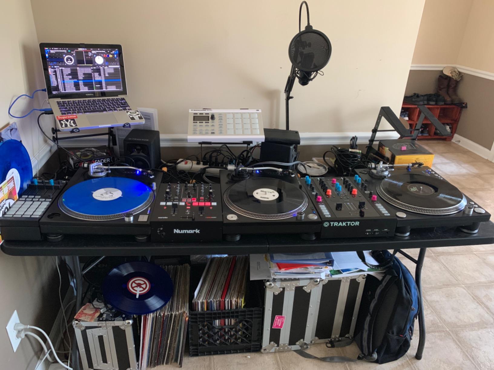 Numark Scratch 2-Channel DJ Scratch Mixer customer photo 2