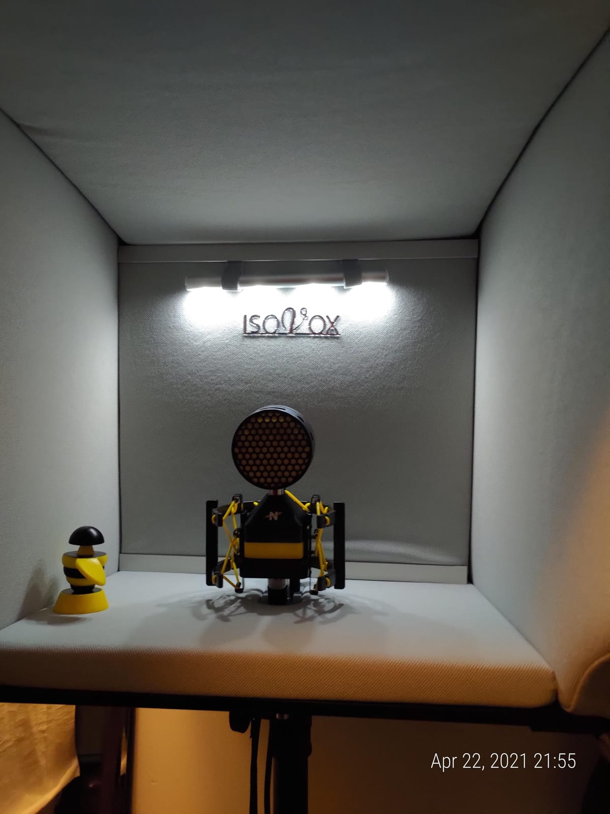 ISOVOX 2 Home Vocal Booth - Midnight customer photo 1