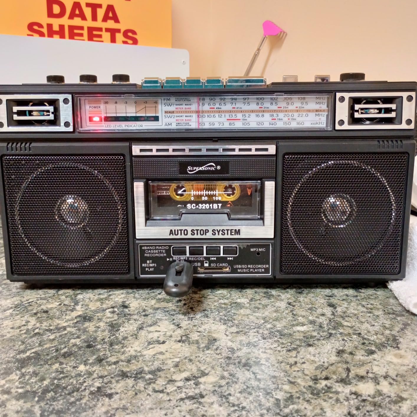 Supersonic SC-3201BT 4 Band Radio & Cassette Player Boombox, Bluetooth Speaker, AM/FM/SW Radio with MP3 Playback, USB & SD Card, 3 Band EQ and Earphone Jack customer photo 2